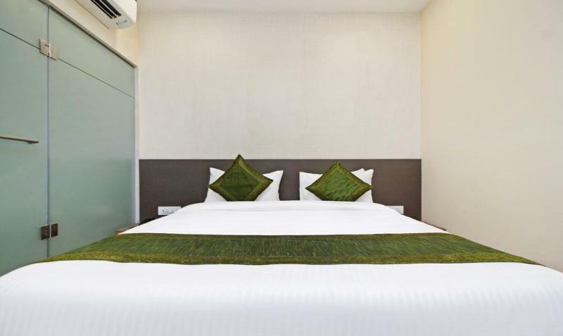 Ocean Suites Hotel مومباي المظهر الخارجي الصورة