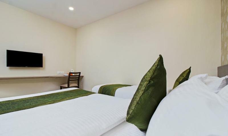 Ocean Suites Hotel مومباي المظهر الخارجي الصورة