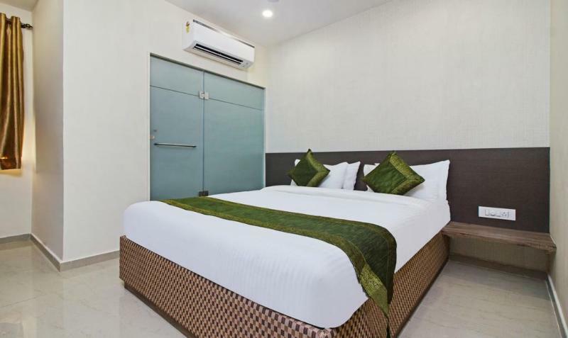 Ocean Suites Hotel مومباي المظهر الخارجي الصورة